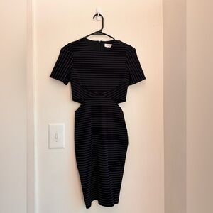 Ali & Jay Short Sleeve Fitted Dress with Cutout